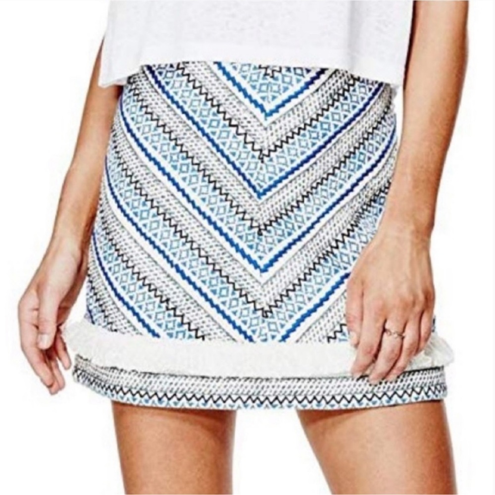Guess Mid Rise Embroidered A Line Mini - Picture 6 of 6